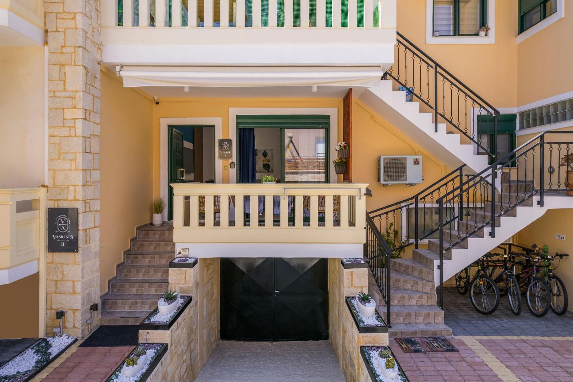 Vasilikis Apartments Daratsos Habitación foto